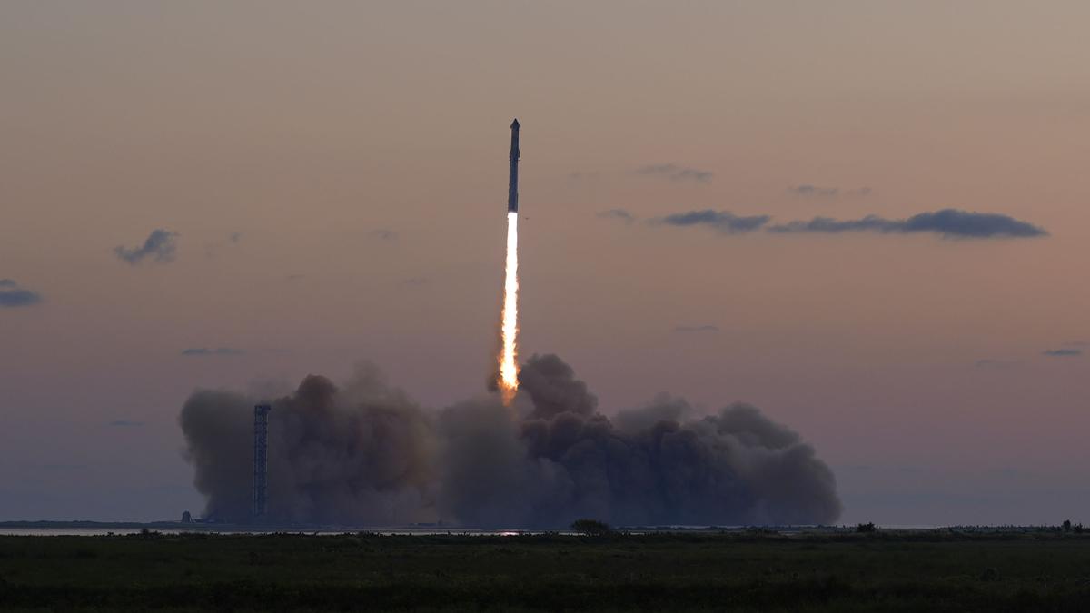 SpaceX launches its mega Starship rocket on fifth test flight