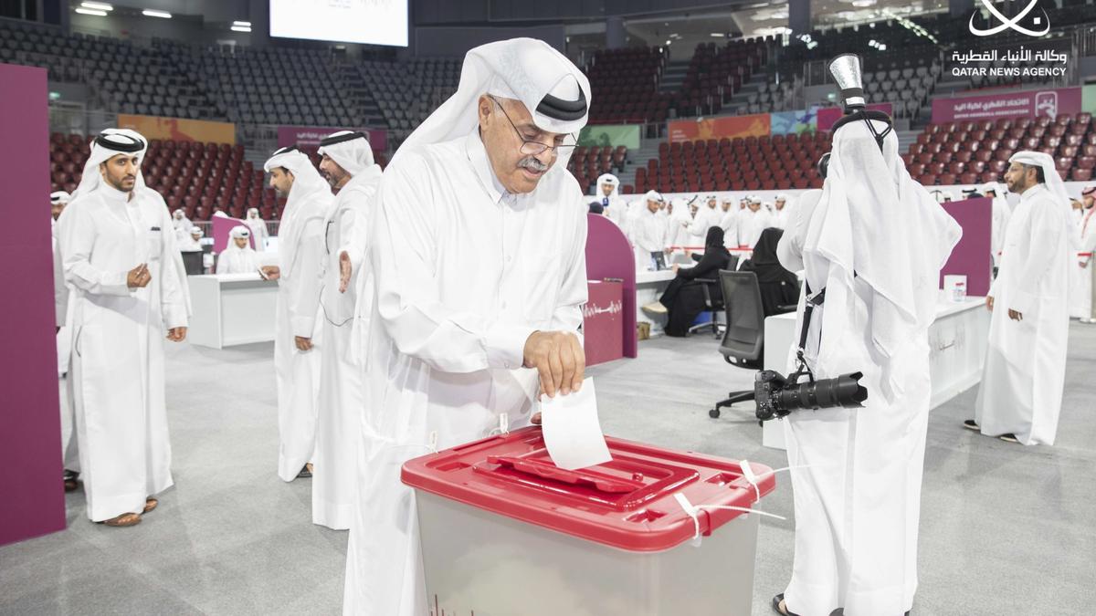 Qatar votes in referendum on scrapping legislative elections