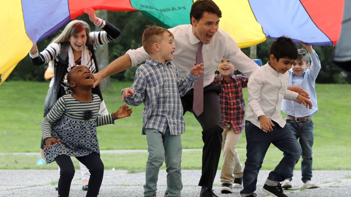 Many parents in Canada are now cutting down on their food to feed their children. (Image: Facebook/Justin Trudeau)